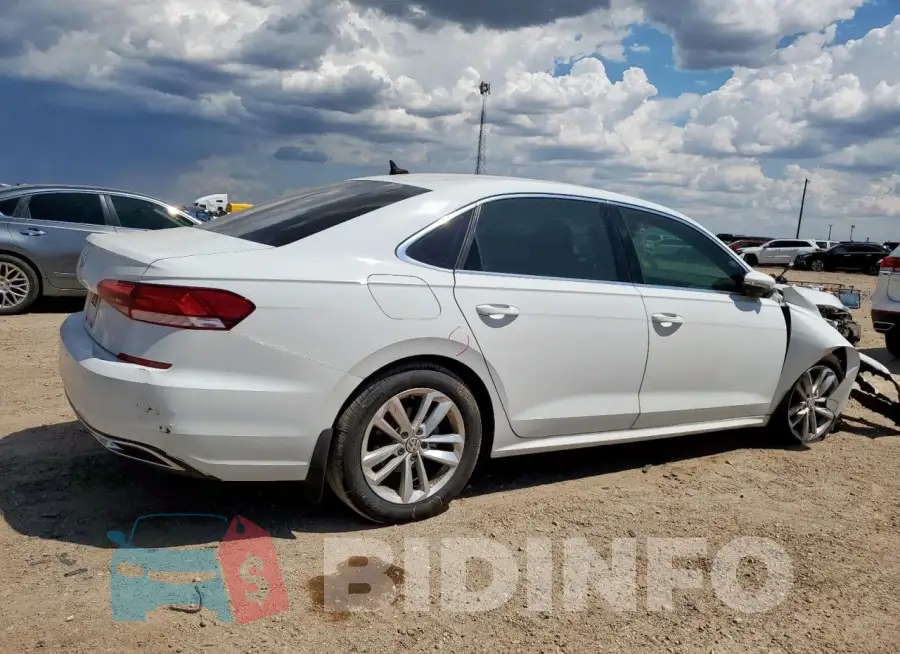 1VWWA7A39LC011328 Photo# 3