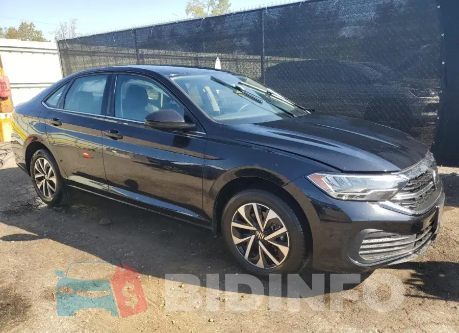 3VW5M7BU0RM054196 Photo# 4
