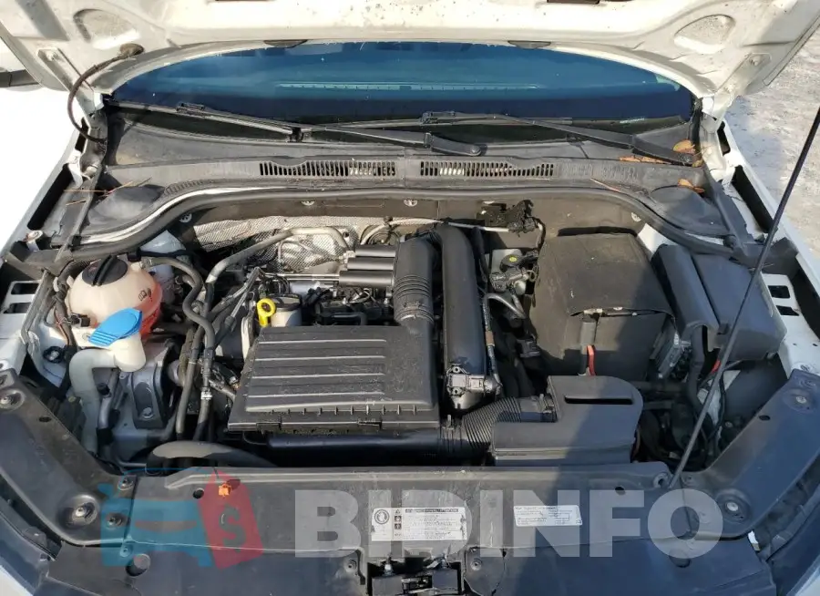 3VWDB7AJ8HM242049 Photo# 11