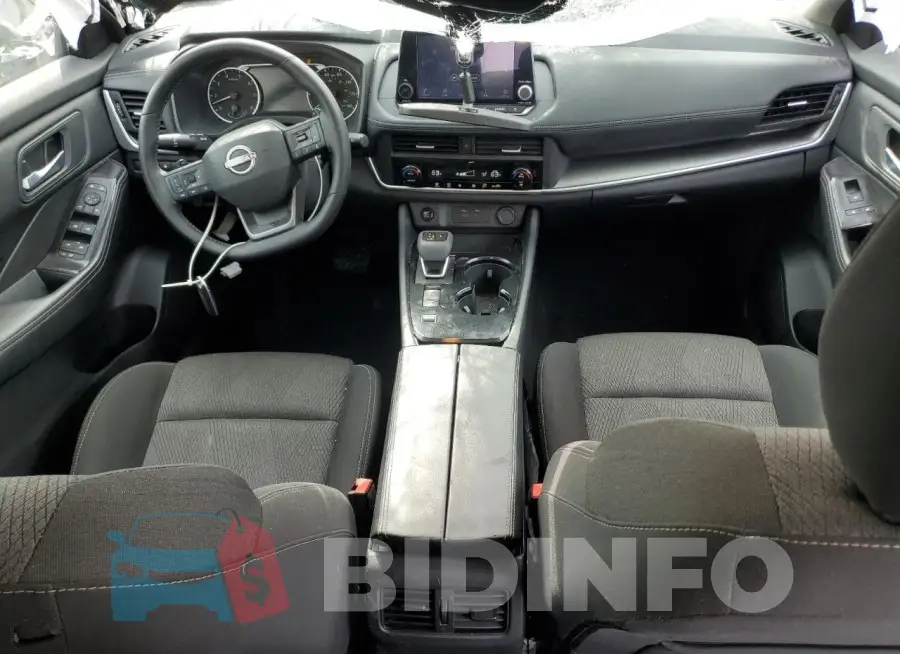 5N1BT3BA3SC813806 Photo# 8