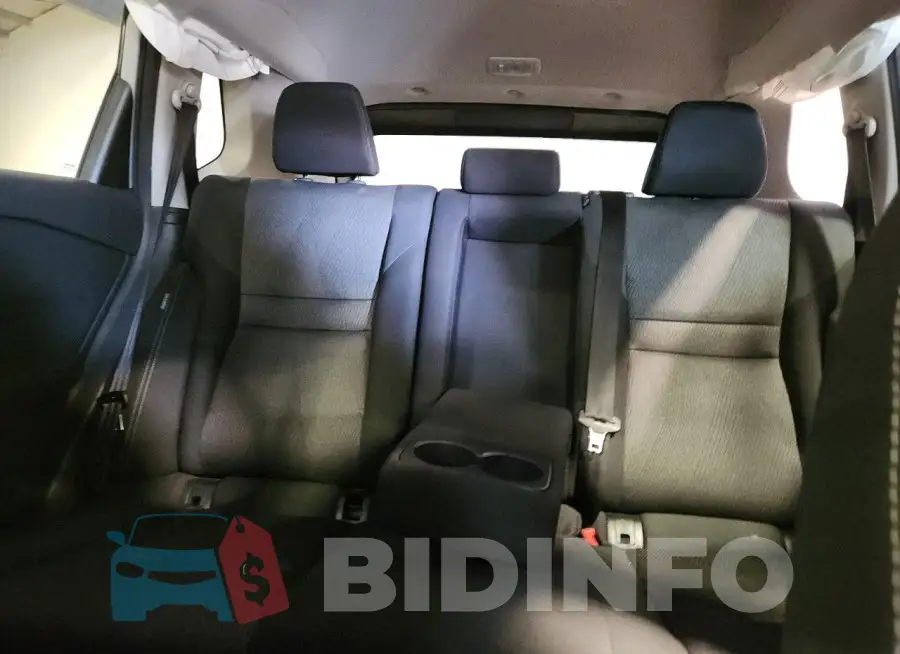 5N1BT3BB7SC810867 Photo# 10