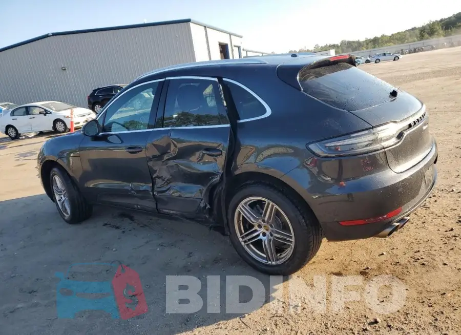 WP1AB2A57MLB31885 Photo# 2