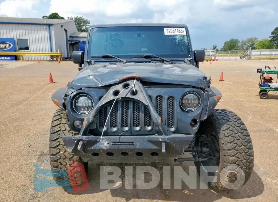 1C4BJWFG9HL528076 Photo# 5