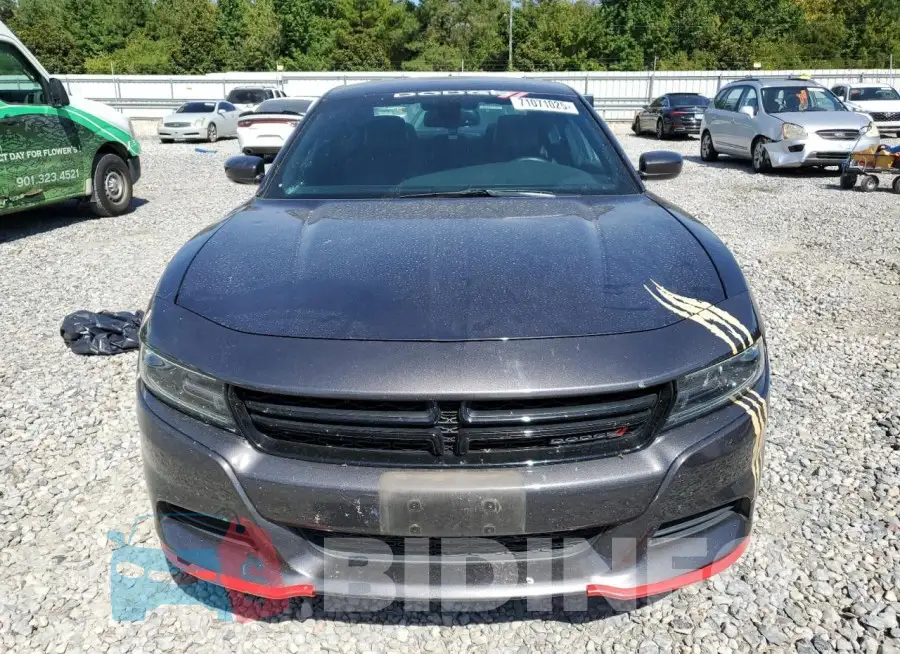 2C3CDXJG4GH268193 Photo# 5