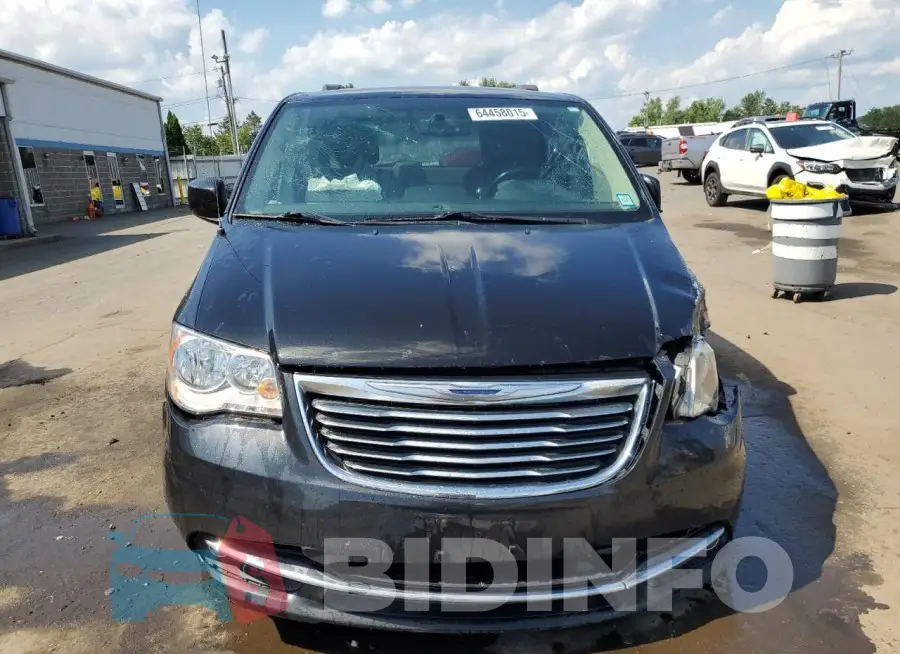 2C4RC1BG4GR247973 Photo# 5