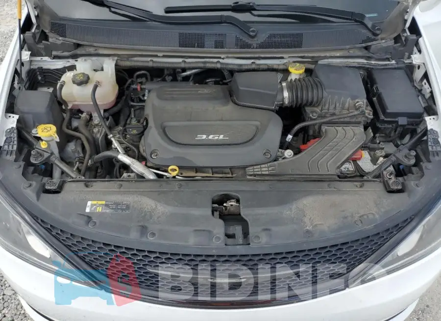2C4RC1EG6KR508024 Photo# 12