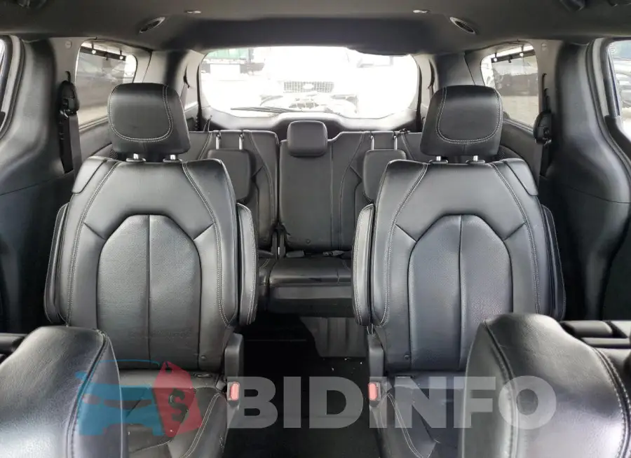 2C4RC1EG6KR508024 Photo# 10