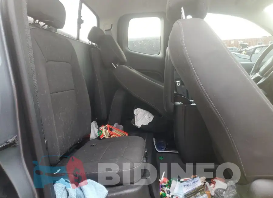 1GCHTCEN4K1302422 Photo# 10