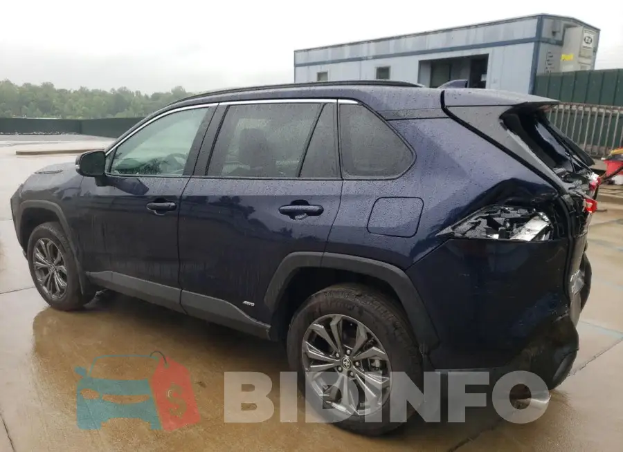 4T3B6RFV2RU173574 Photo# 2