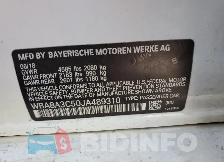WBA8A3C50JA489310 Photo# 12