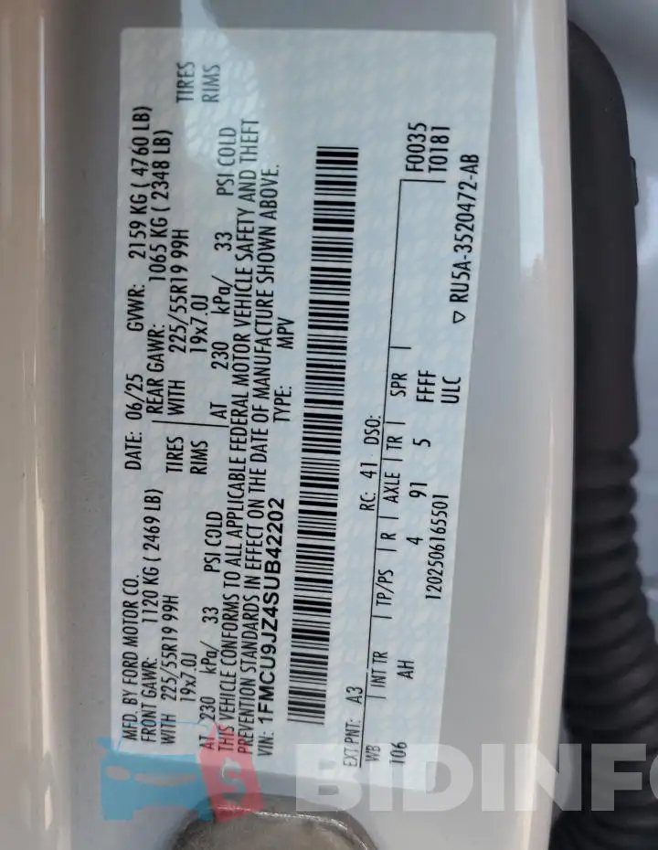 1FMCU9JZ4SUB42202 Photo# 13
