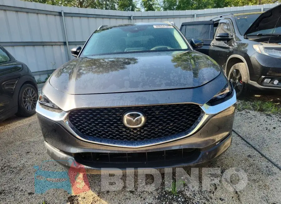 3MVDMADM6MM217725 Photo# 5