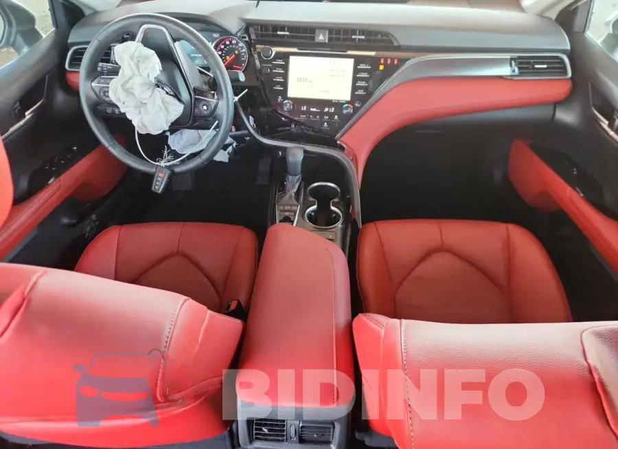4T1B61HK0KU297331 Photo# 8
