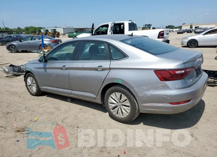 3VWCB7BU8LM076645 Photo# 2