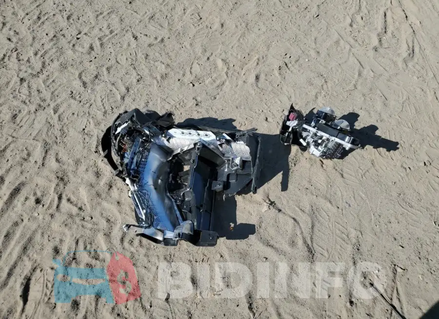 1GT49REY8RF391306 Photo# 12