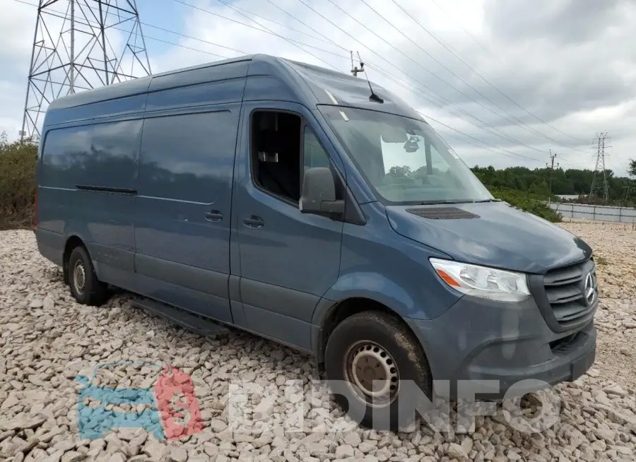 WD4PF1CD1KP138647 Photo# 4