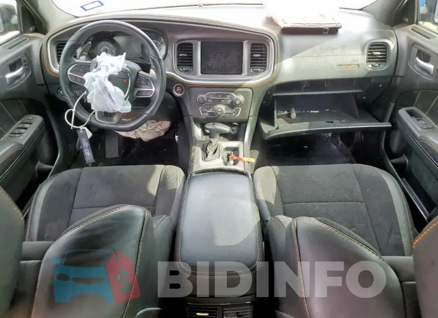2C3CDXGJ2NH136274 Photo# 8