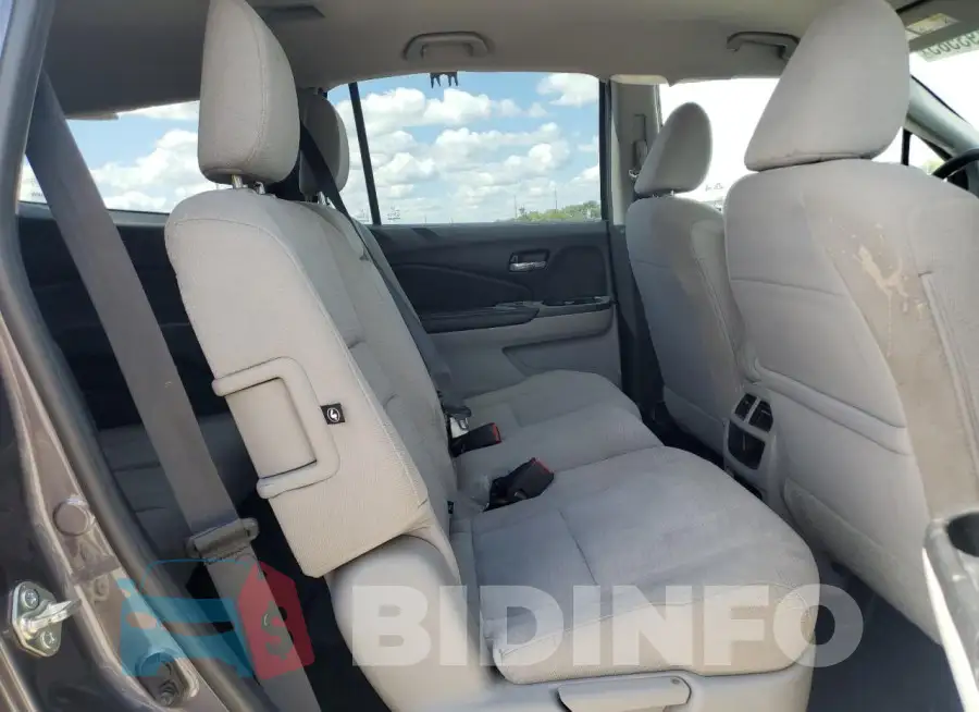 5FNYF6H16HB018422 Photo# 11