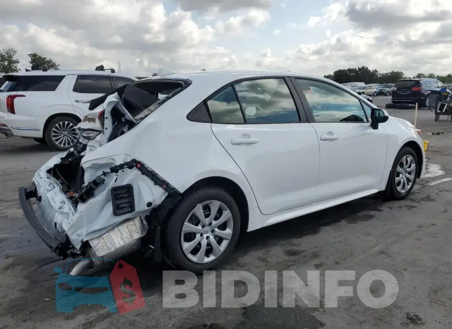 5YFB4MDE8SP277742 Photo# 3