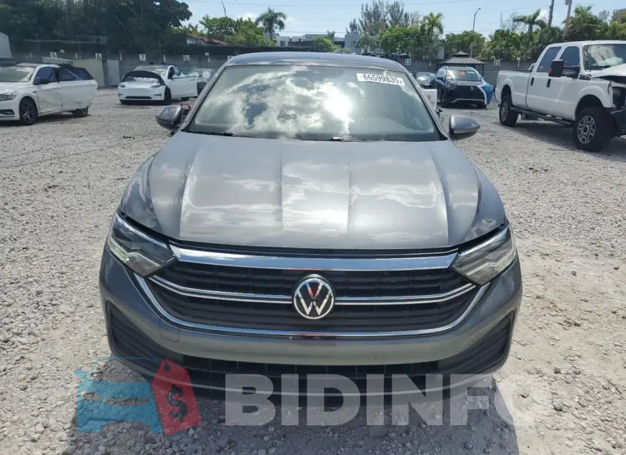 3VW7M7BU7RM013993 Photo# 5