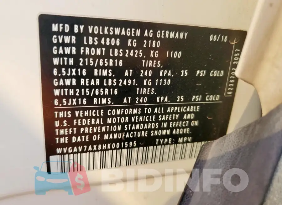 WVGAV7AX8HK001595 Photo# 13