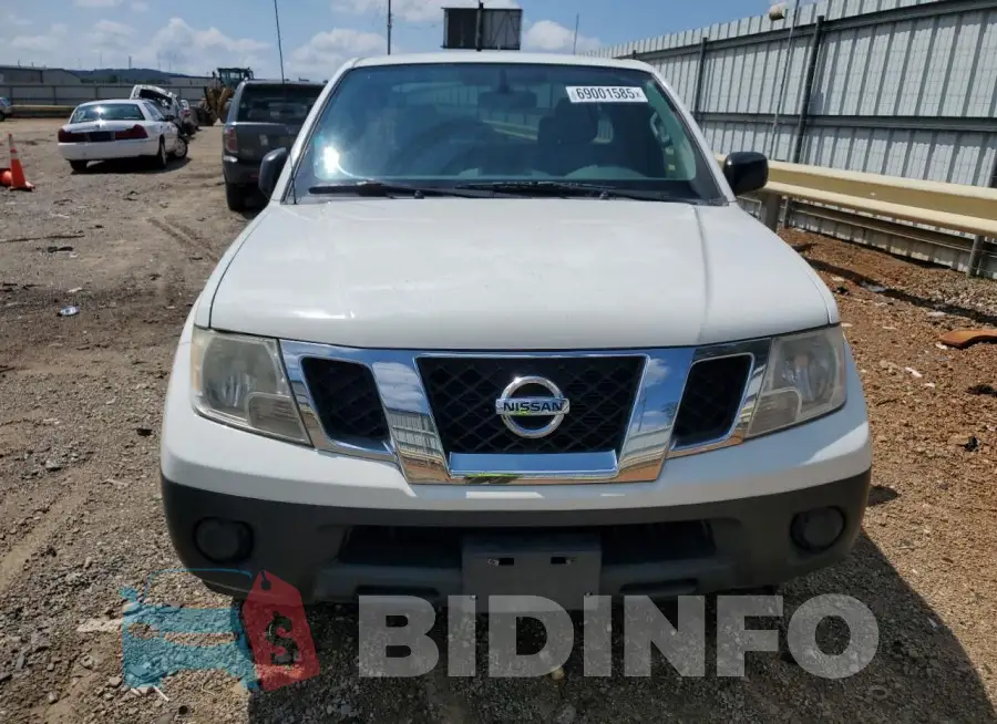 1N6BD0CT4HN736437 Photo# 5