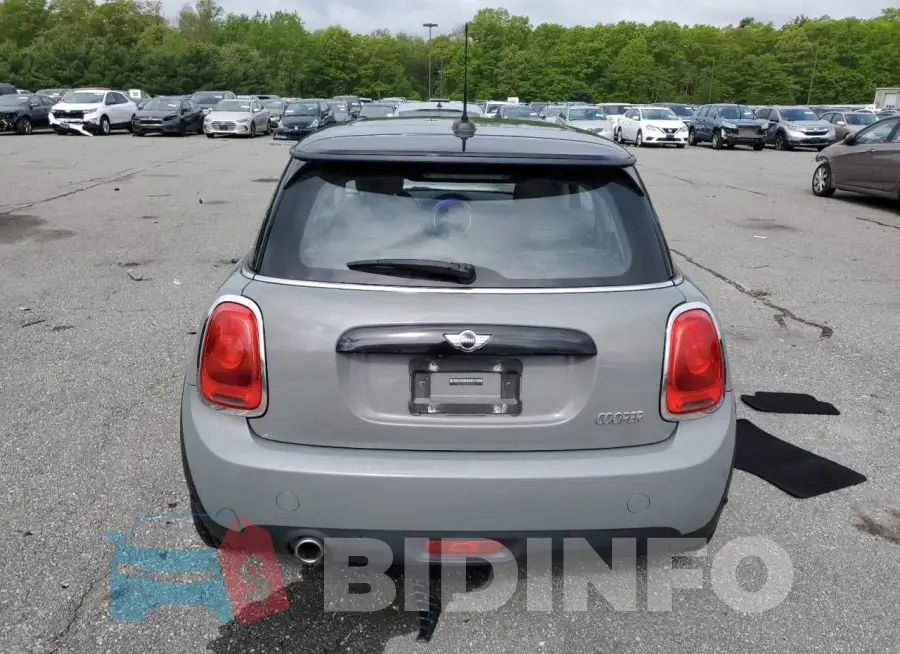 WMWXP5C52J2D71696 Photo# 6
