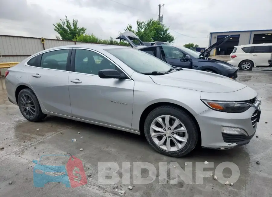 1G1ZD5ST3LF108686 Photo# 4
