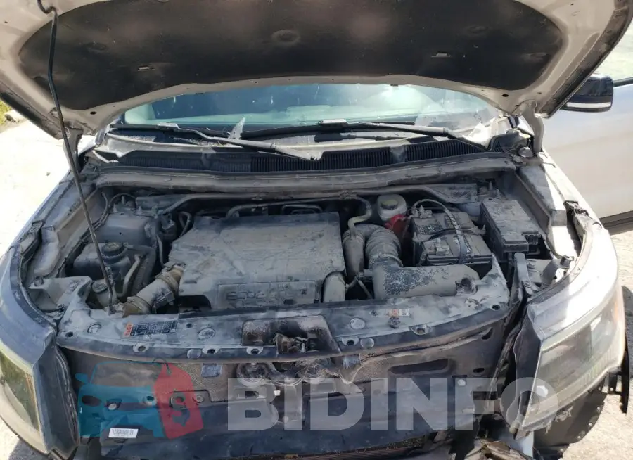 1FM5K8GT6JGB13745 Photo# 12