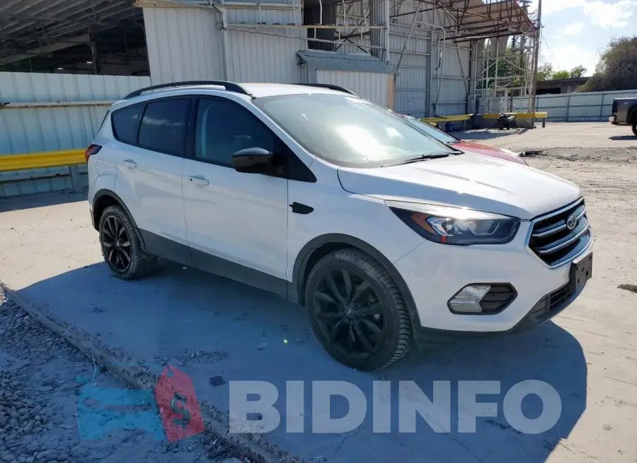 1FMCU0GD8KUB30156 Photo# 4