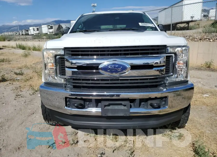 1FT8W3BT4JEB44522 Photo# 5