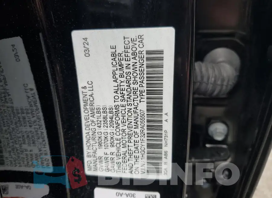 1HGCY1F32RA055507 Photo# 12