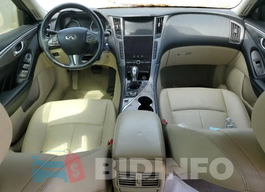 JN1EV7AP3GM301816 Photo# 8