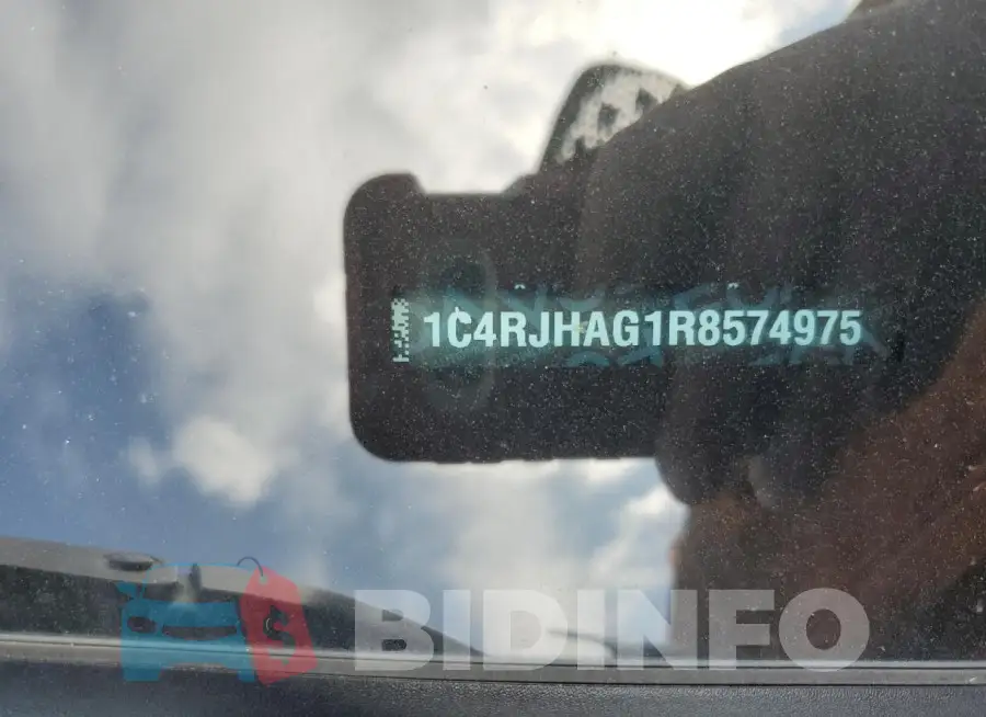 1C4RJHAG1R8574975 Photo# 13