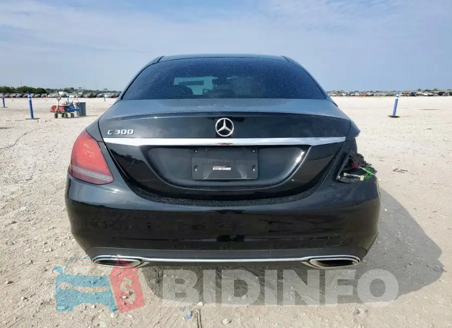 W1KWF8DB7LR601575 Photo# 6