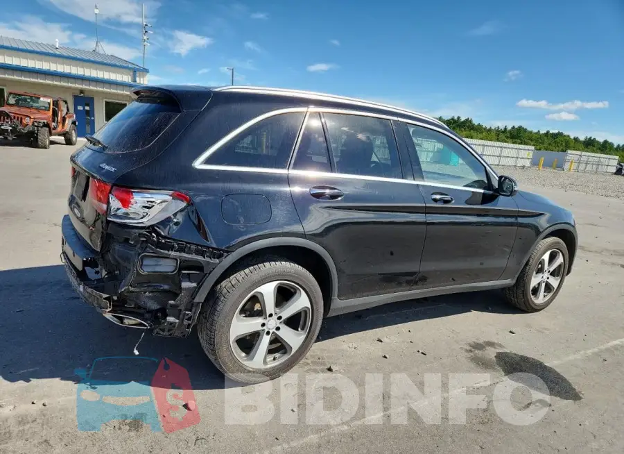 WDC0G4KB5GF017962 Photo# 3