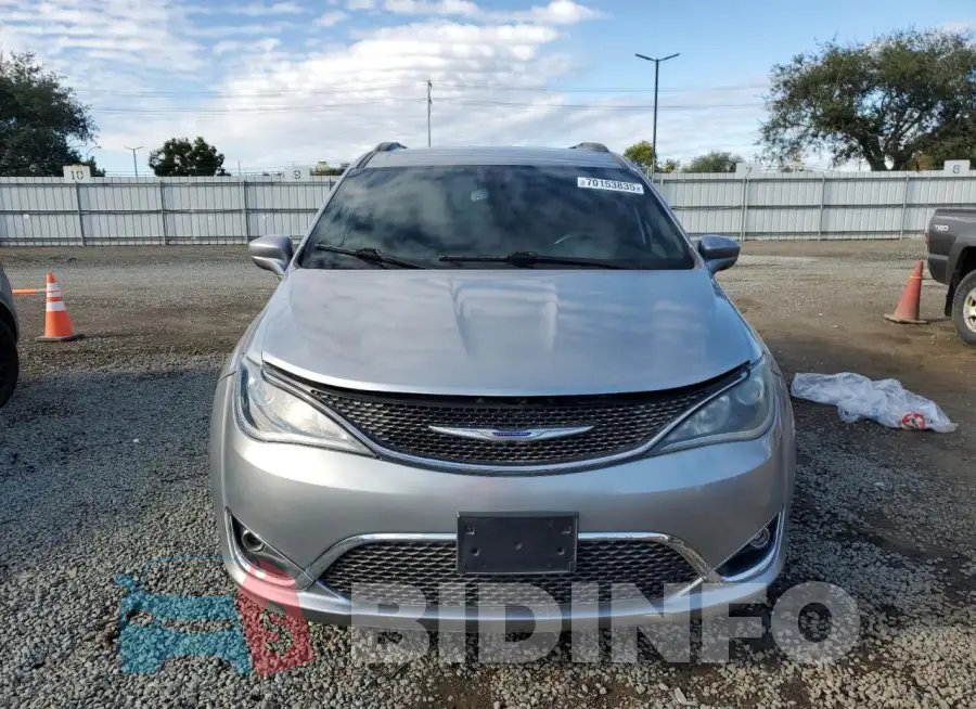 2C4RC1L71LR242402 Photo# 5