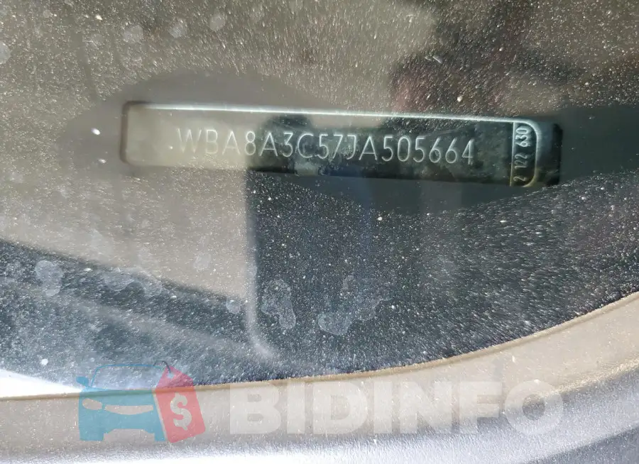 WBA8A3C57JA505664 Photo# 12