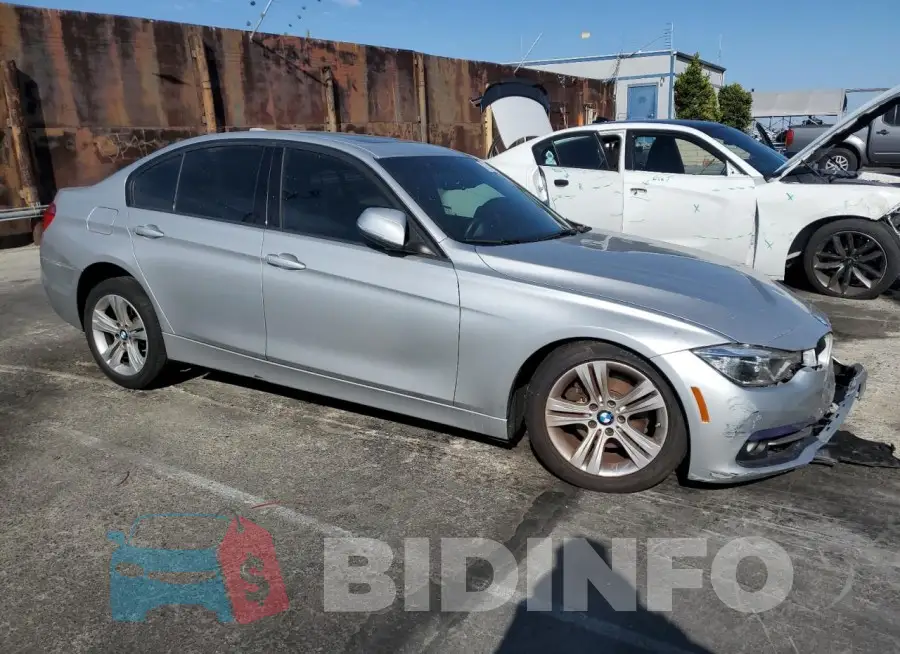 WBA8E3G55GNT80227 Photo# 4