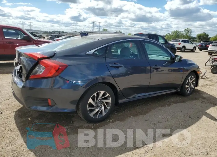 19XFC2F73HE027147 Photo# 3