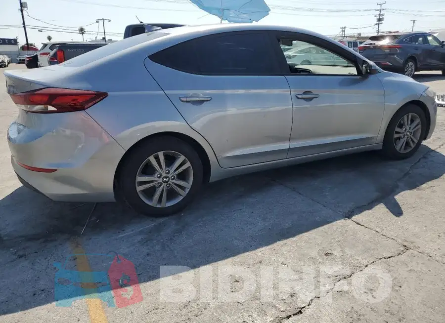 5NPD84LF0HH138718 Photo# 3