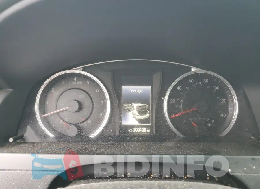 4T1BF1FK2HU417951 Photo# 9