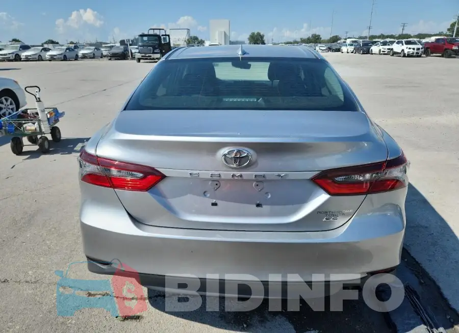 4T1C11AK6NU654934 Photo# 6