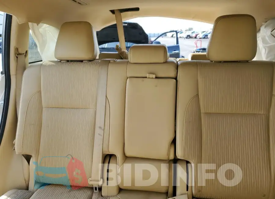 5TDBKRFH7GS324557 Photo# 10