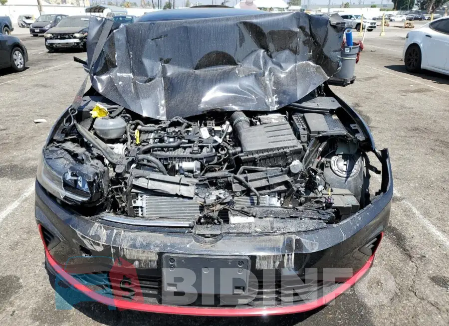 3VW2T7BU5SM014742 Photo# 5
