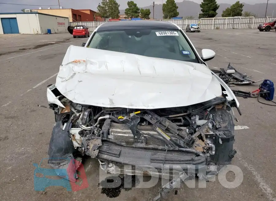 3VW7M7BU1PM020600 Photo# 5