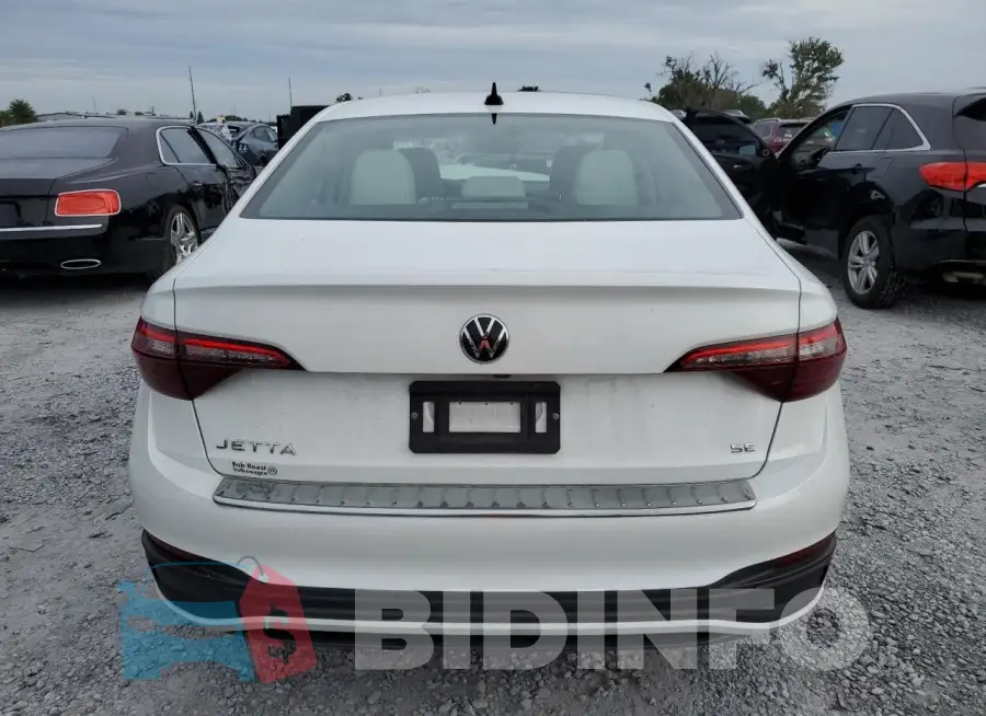 3VW7M7BU1RM026979 Photo# 6