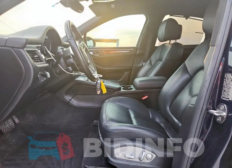WP1AB2A55JLB37583 Photo# 7