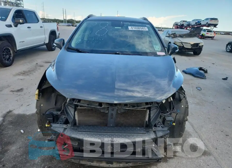 KL4CJASB1JB677640 Photo# 5