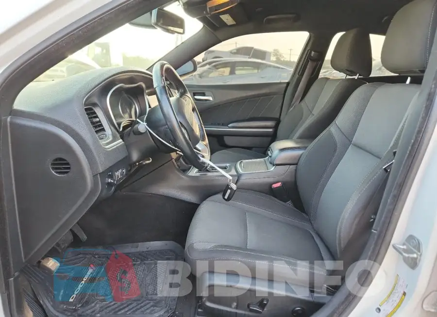 2C3CDXHG3JH155882 Photo# 7